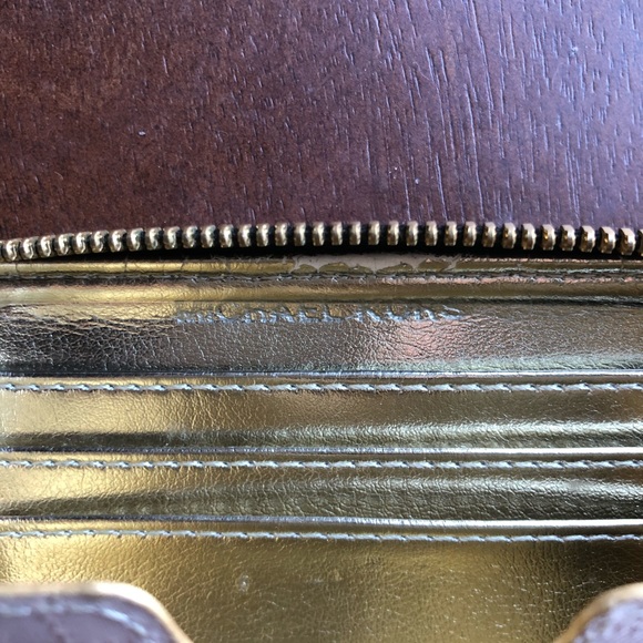 MICHAEL KORS Black Python Zip Wallet - Picture 8 of 8